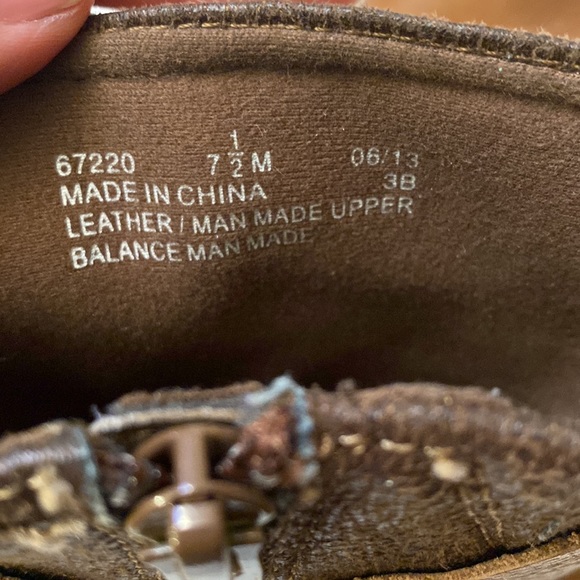 Clarks Boots - Picture 11 of 11